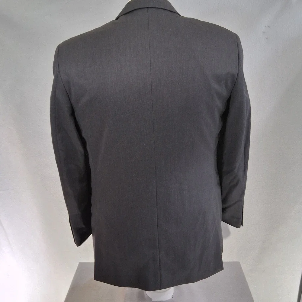 Wilke Rodriguez Suit 40R 34x30 Gray Heathered Wool Double Vent Flat Front Modern